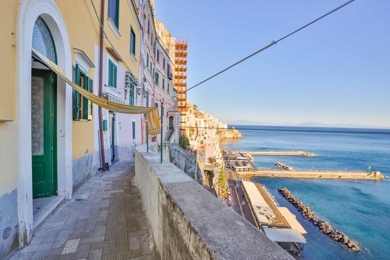 Appartement The Window To The Sky à Amalfi Extérieur photo